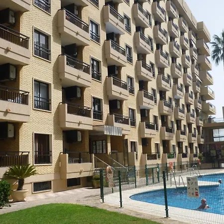 Modern 1 Bed Seafront Boliches