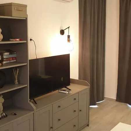 Apartment Modern 1 Bed Seafront Boliches